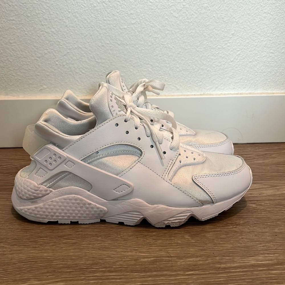 Nike Huarache Shoes